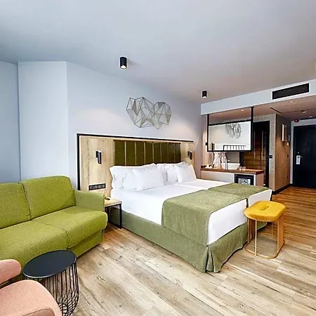 Barcelo Hotel