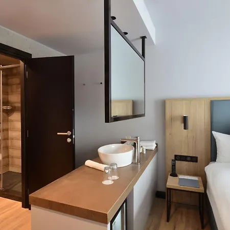 Barcelo Hotel 4*