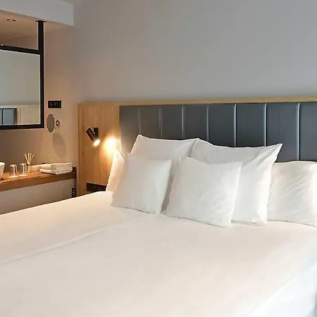 Barcelo Hotel 4*